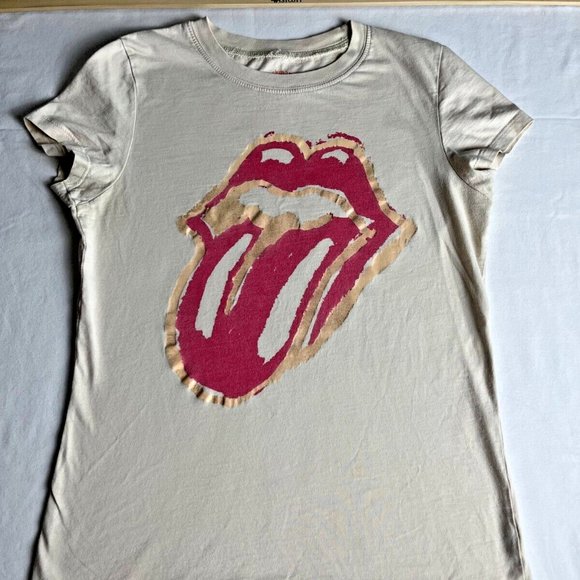Rockware T-Shirt Top Women's Size Small Pink/Peach Rolling Stones Graphic Cotton - Picture 4 of 7